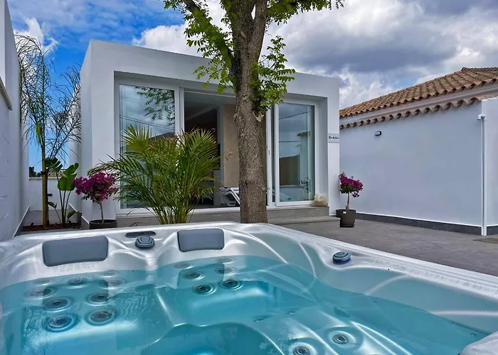 Klandestina - Ole Solutions * Cádiz